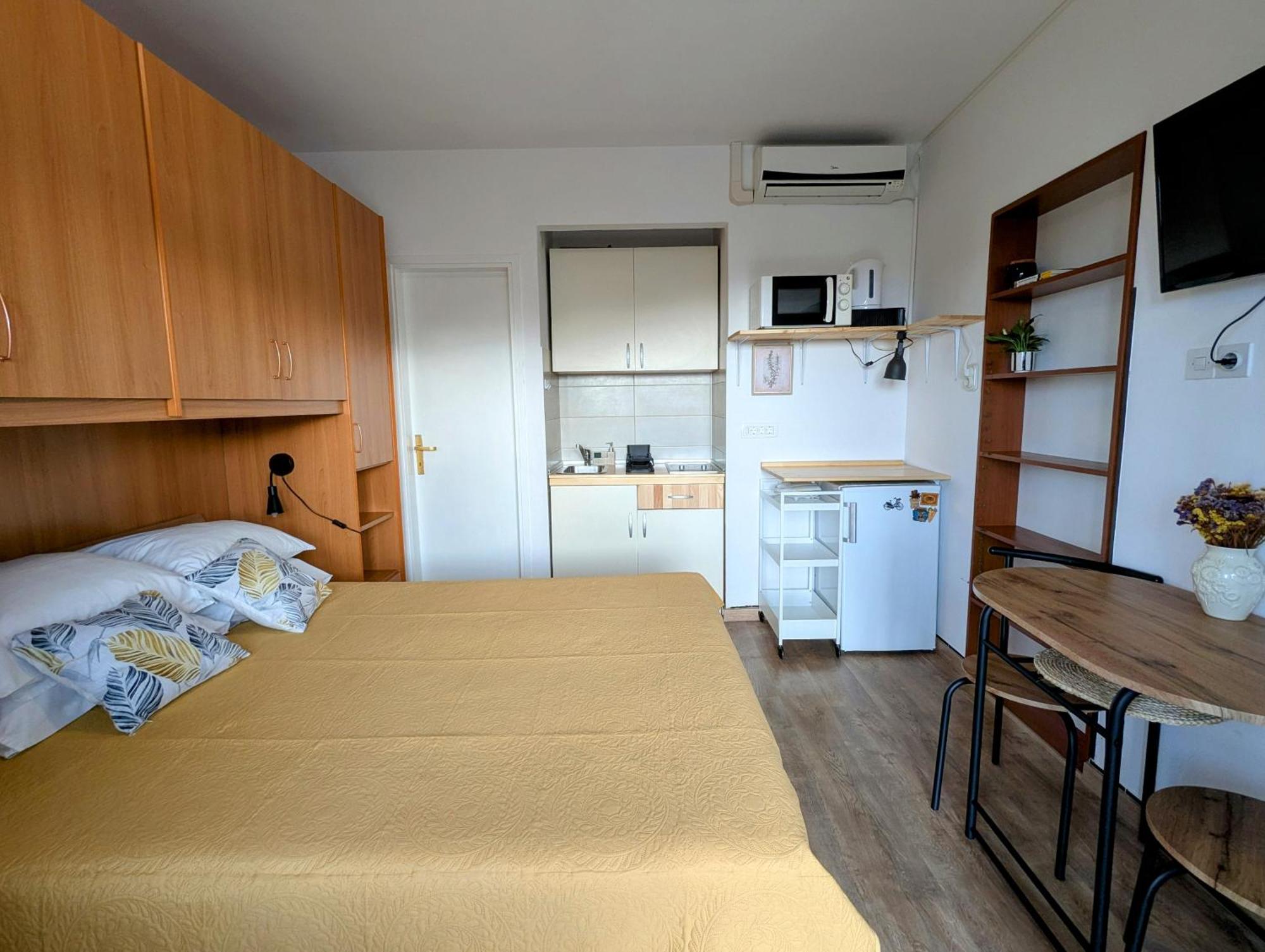 Apartments Ada Rovinj Exterior foto