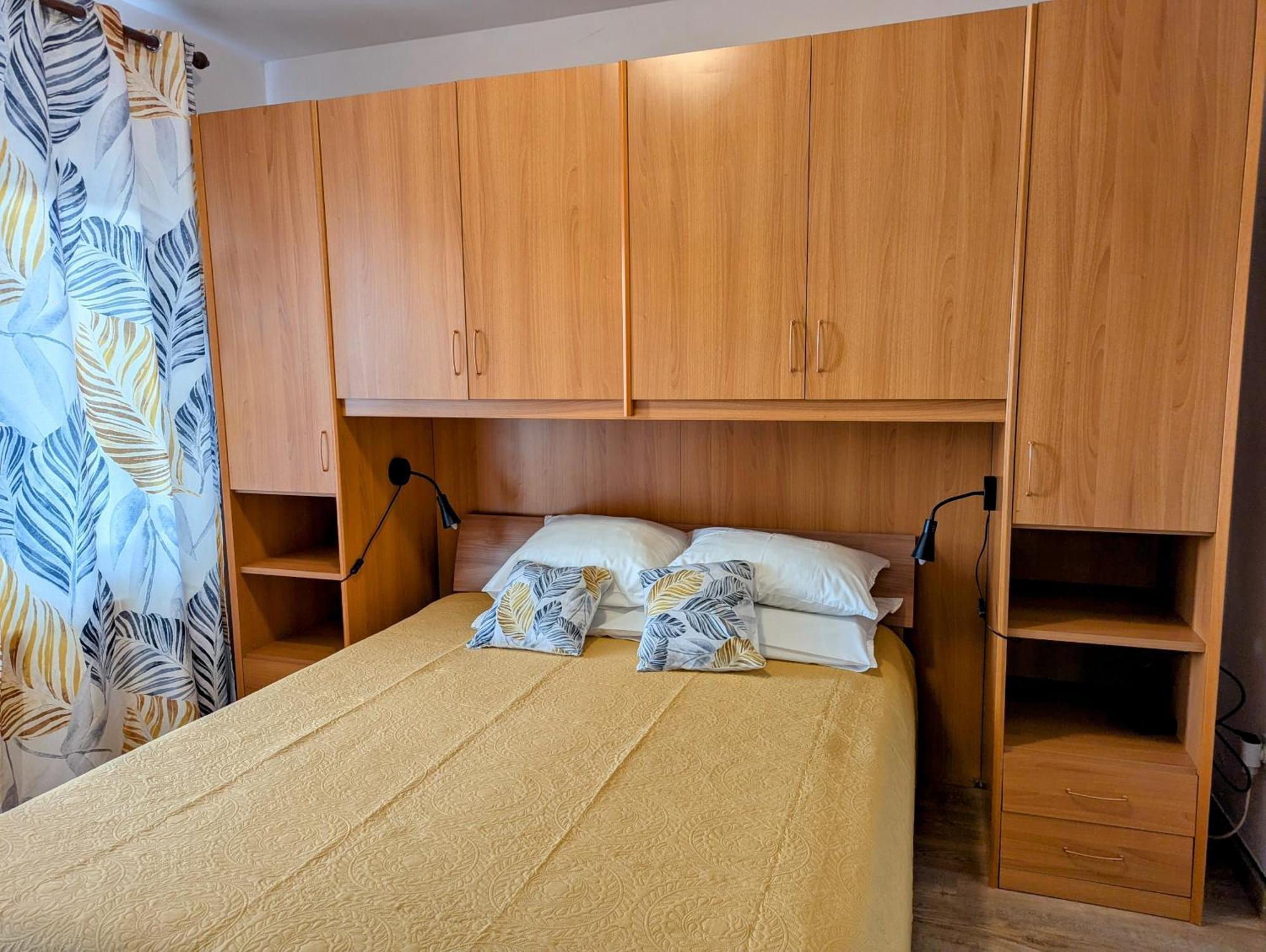 Apartments Ada Rovinj Quarto foto